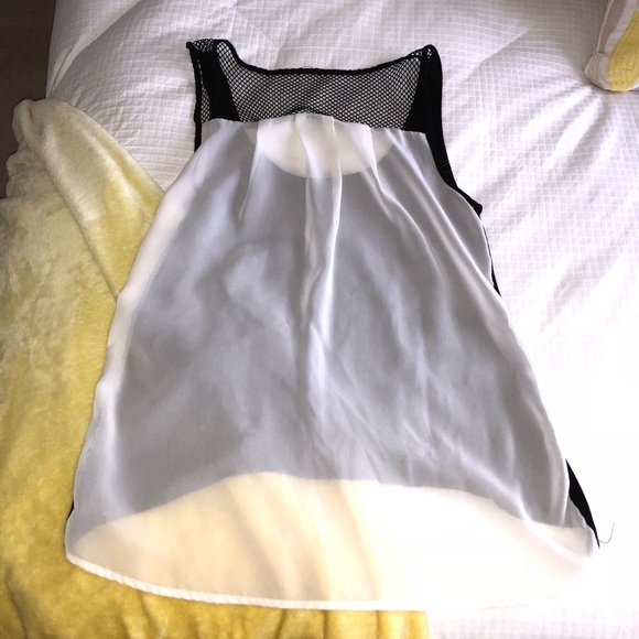 Sheer tank top. EUC - Picture 3 of 4